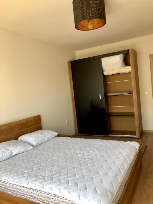 Luxury Apartment Pazardzhik Exterior foto